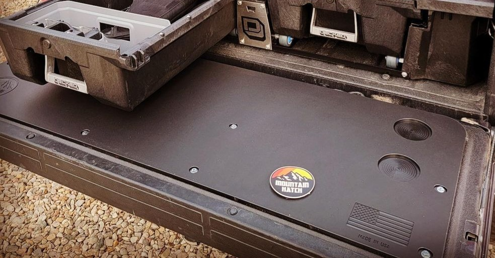 Tailgate Platforms