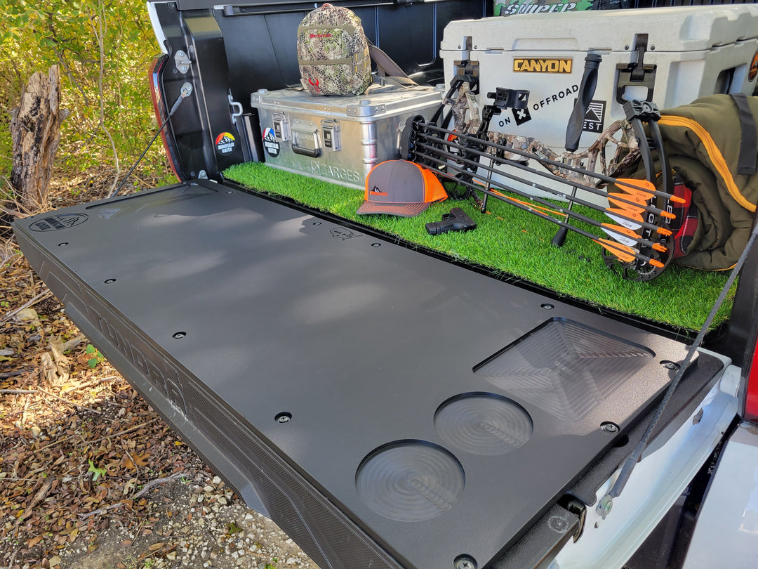 Toyota Tundra (2007-2021) mountain hatch overland tailgate insert