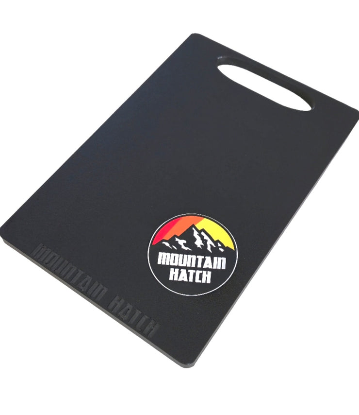 Bear Slapper Cuttingboard comes with sticker