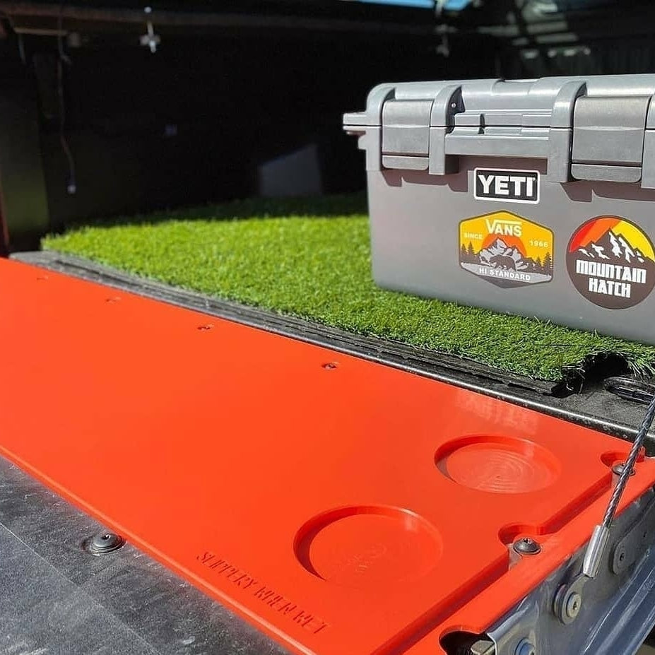 REI GEO6 ビンテージ幕 60/62 Series Toyota Landcruiser (1980-1990) tailgate insert board